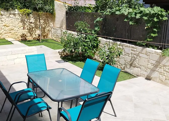 Paul\'S House Chania